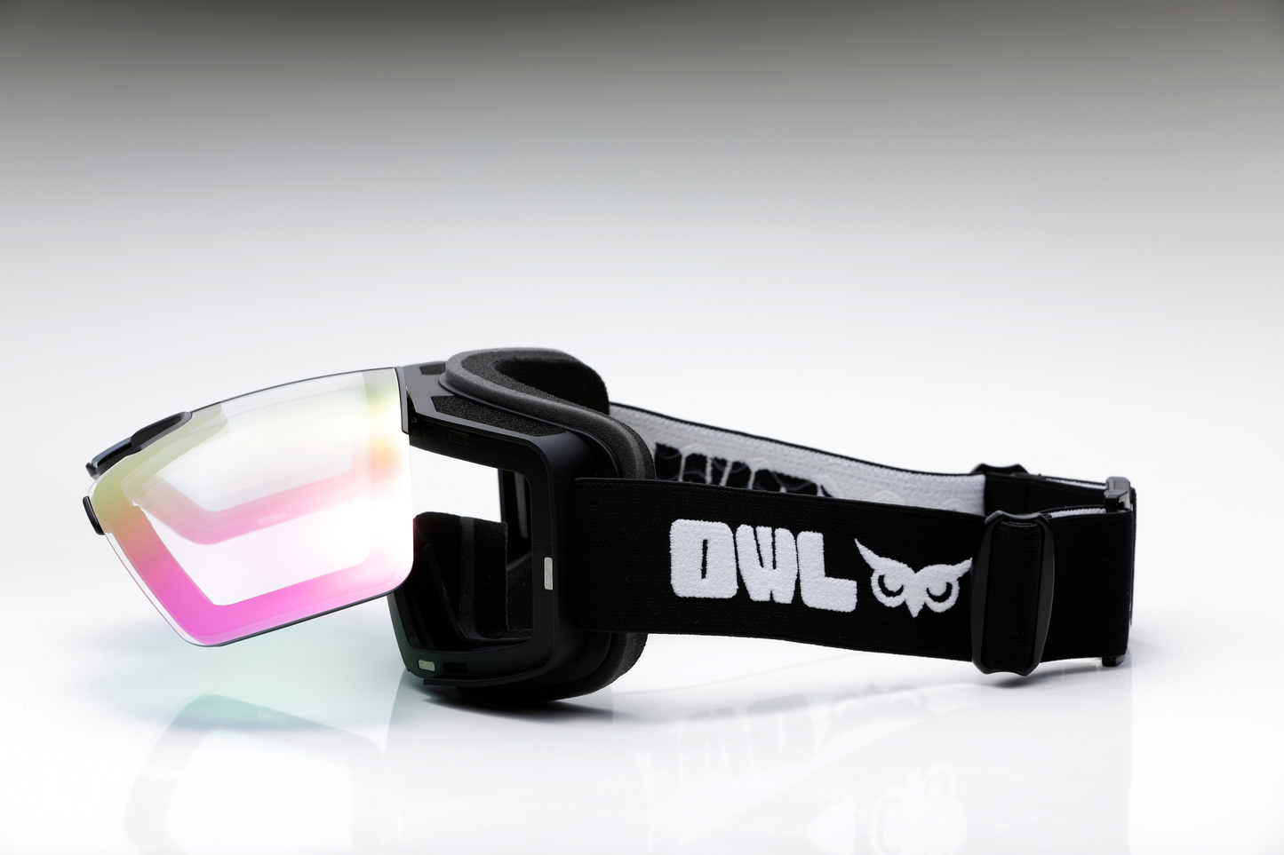【Pre booking】Vent Black Photochromic lens Pink
