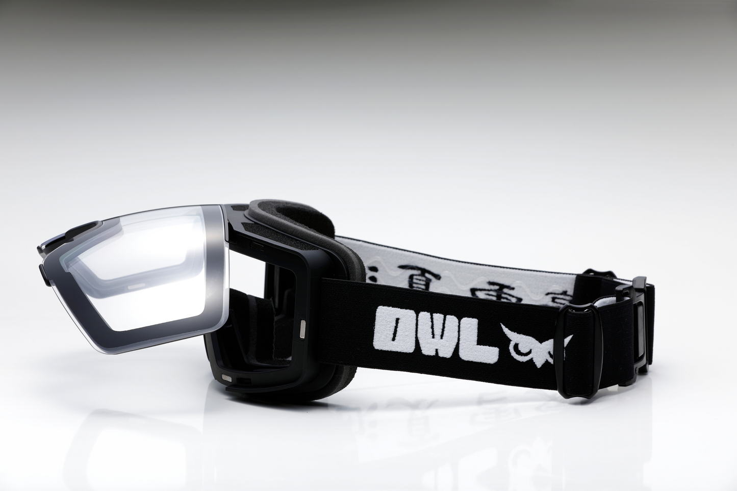 【Pre booking】Vent Black Photochromic lens Gray