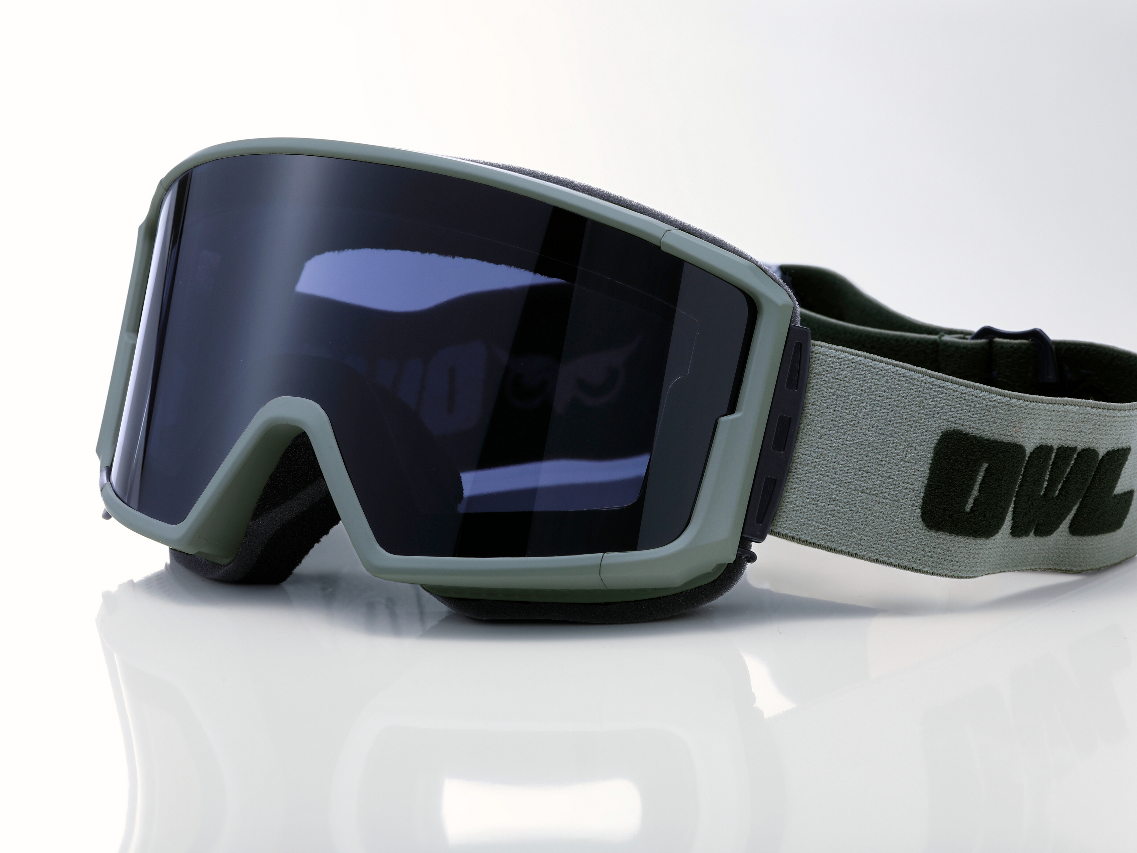 Aim Light Gray Photochromic