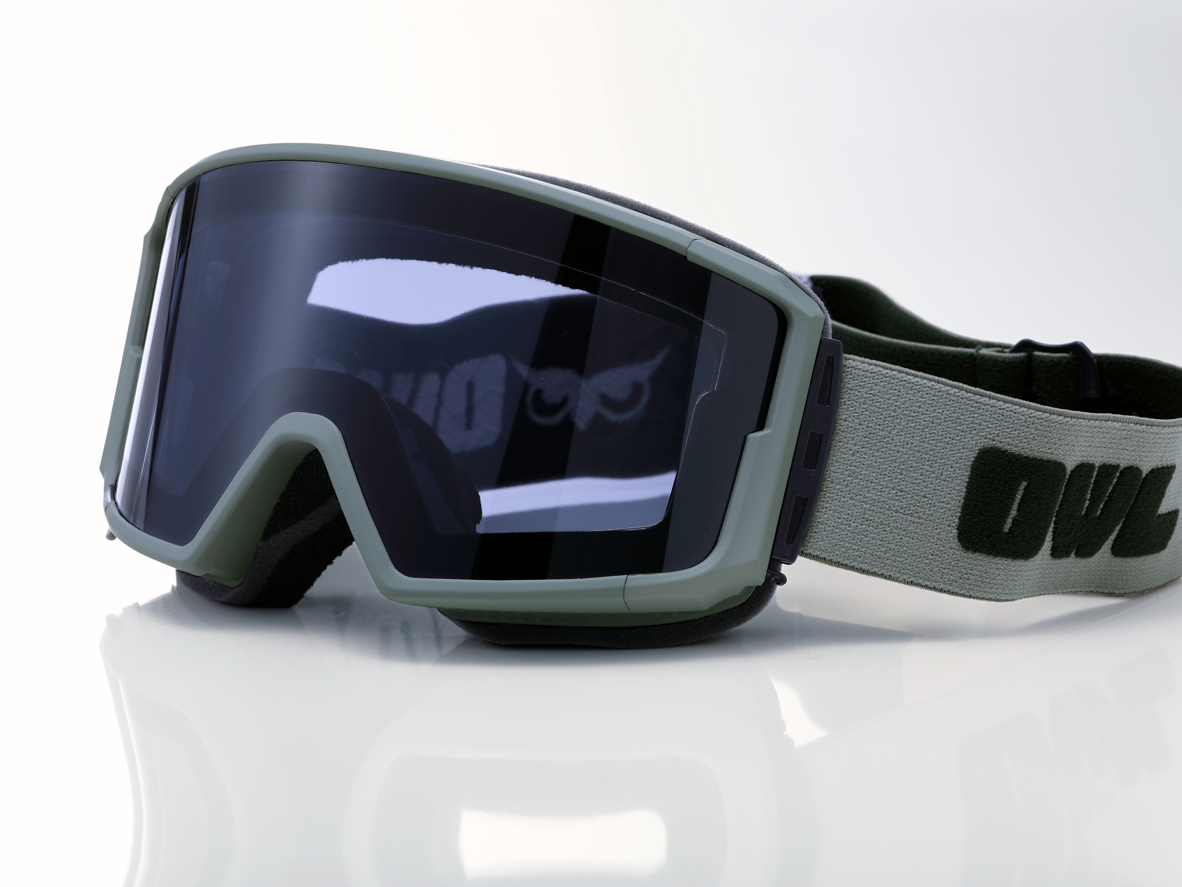 Aim Light Gray Photochromic