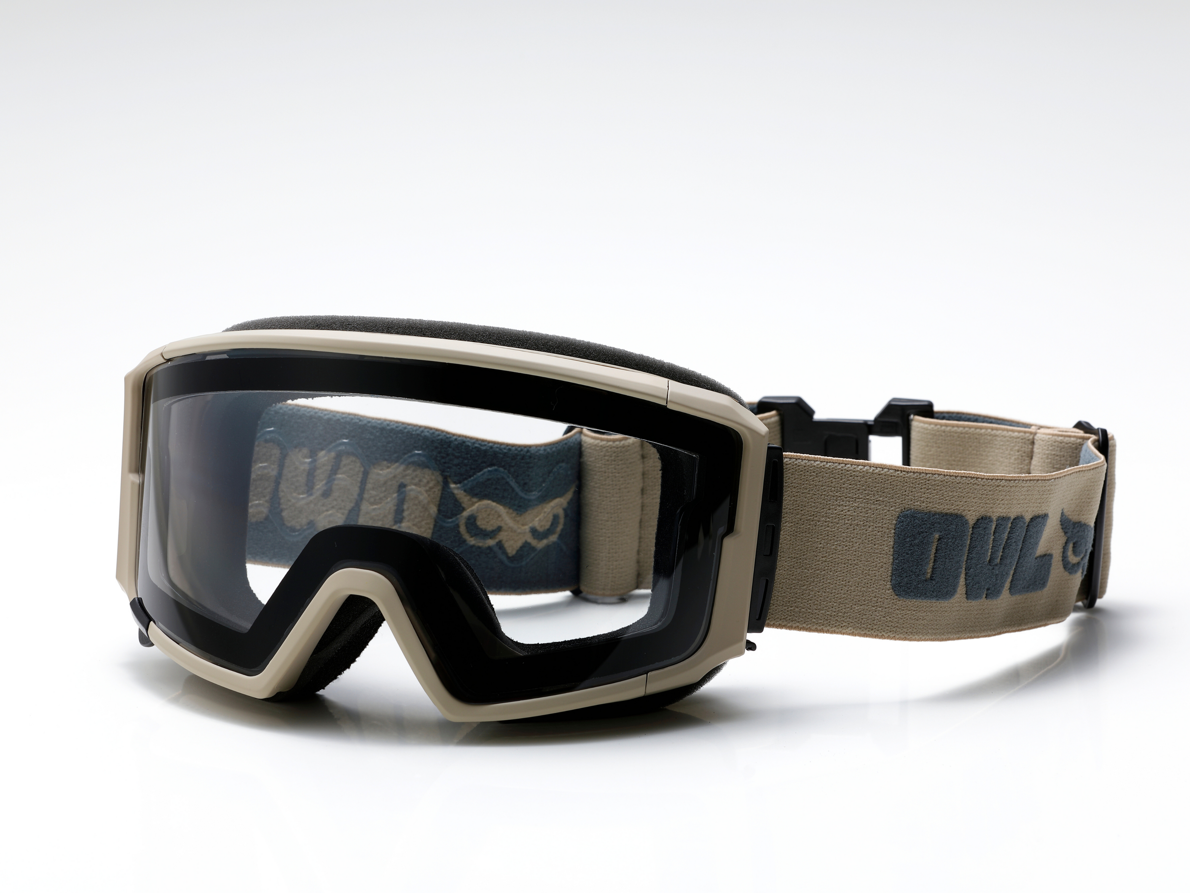 Aim Beige Photochromiclens