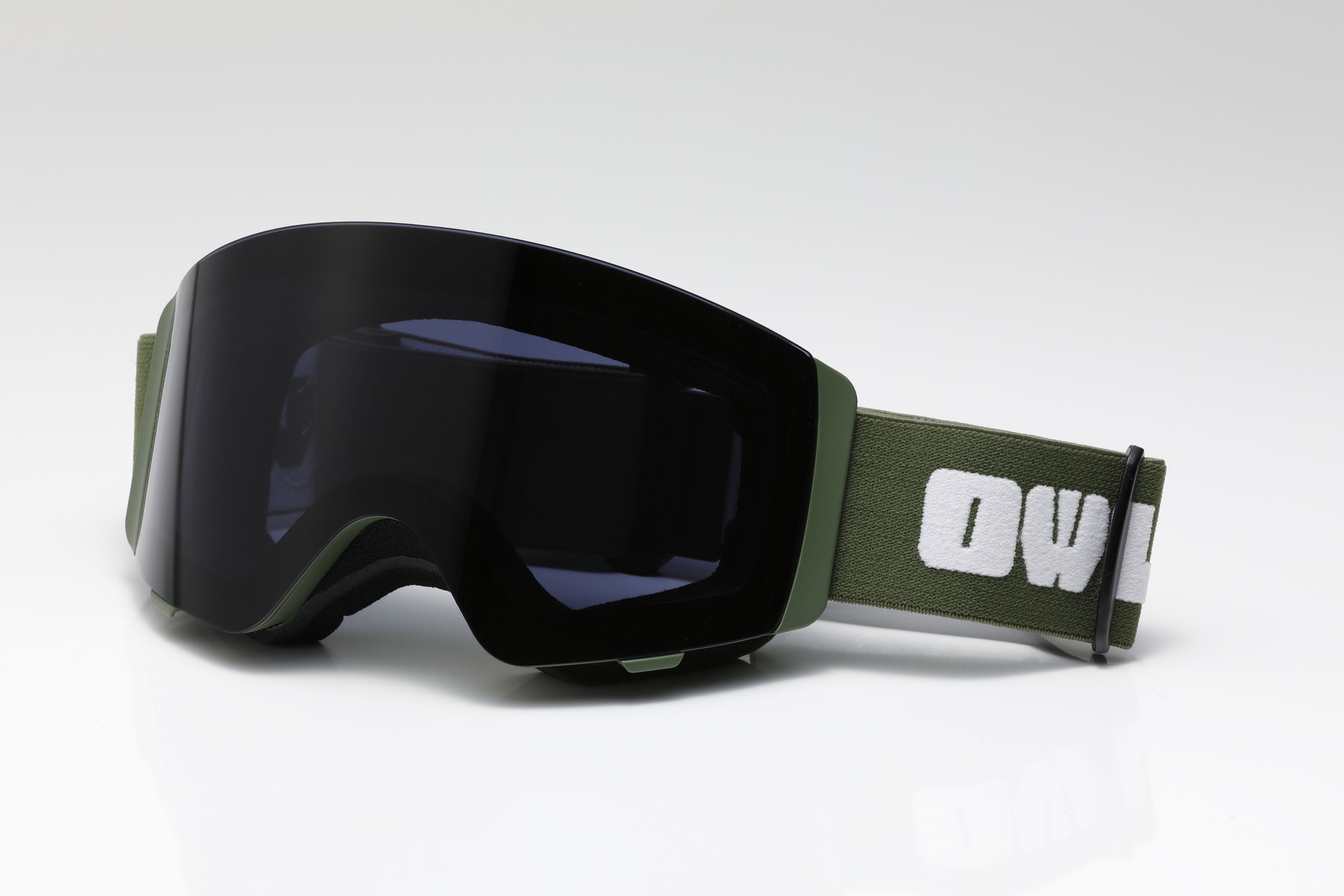 Flow Khaki Photochromic lens Black – OWL OPTICAL