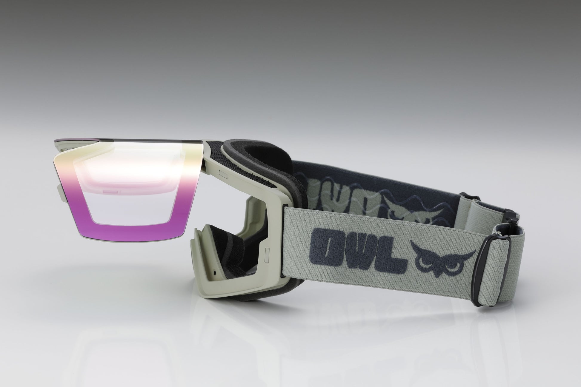 Flow Light Gray Photochromic lens Pink