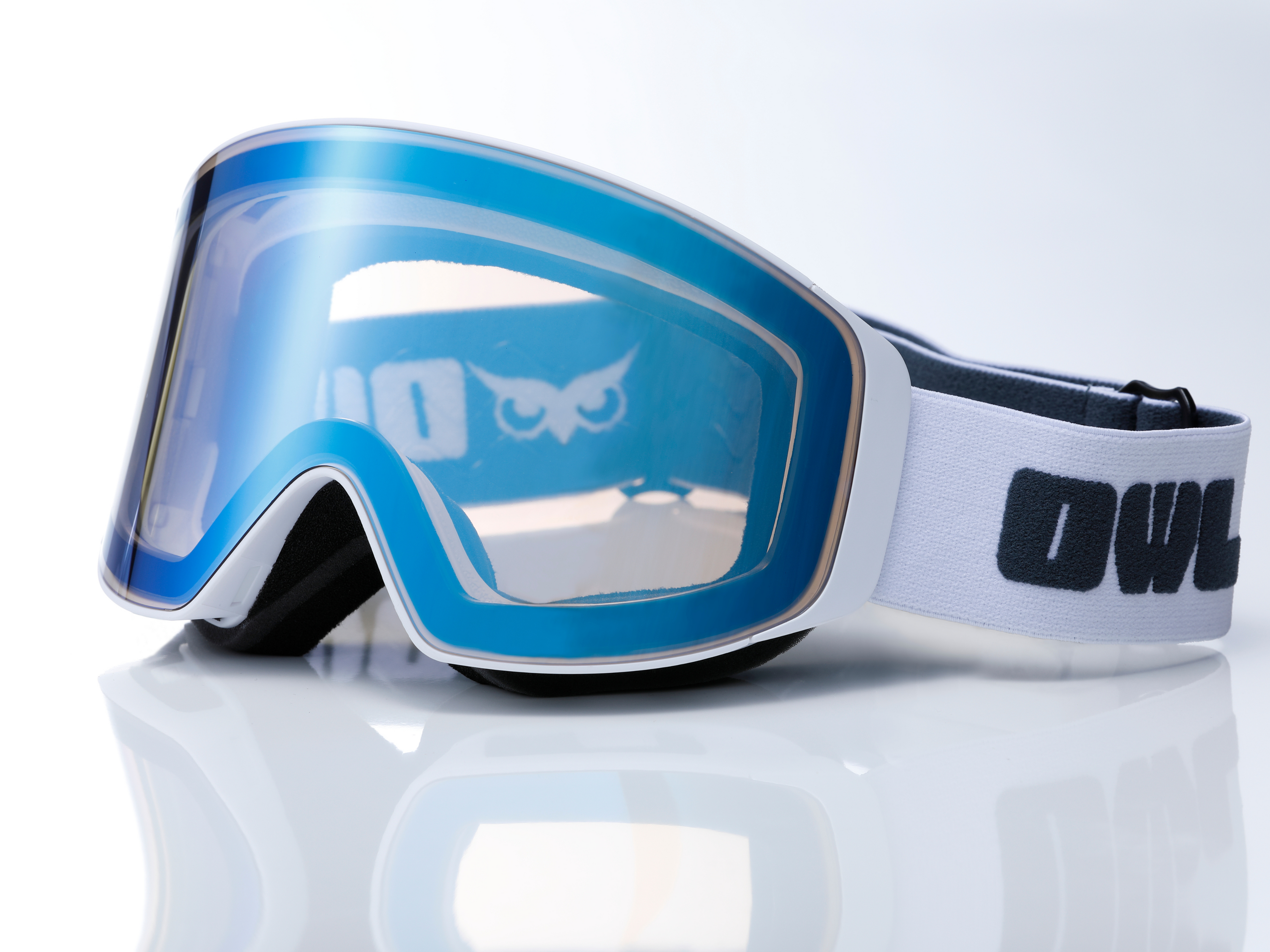 Focus White Photochromic