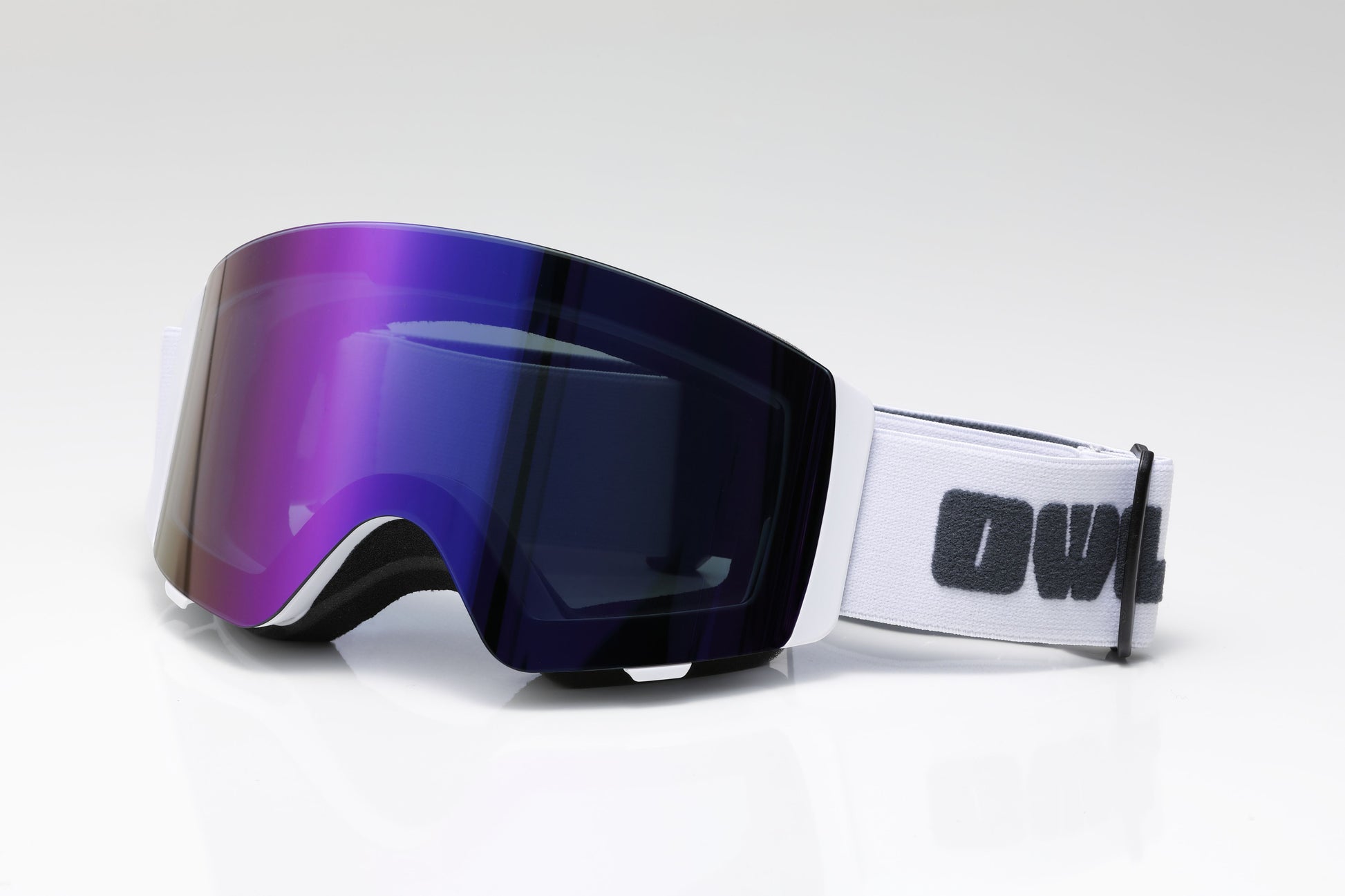 Flow Western Fit White Photochromic lens Purple