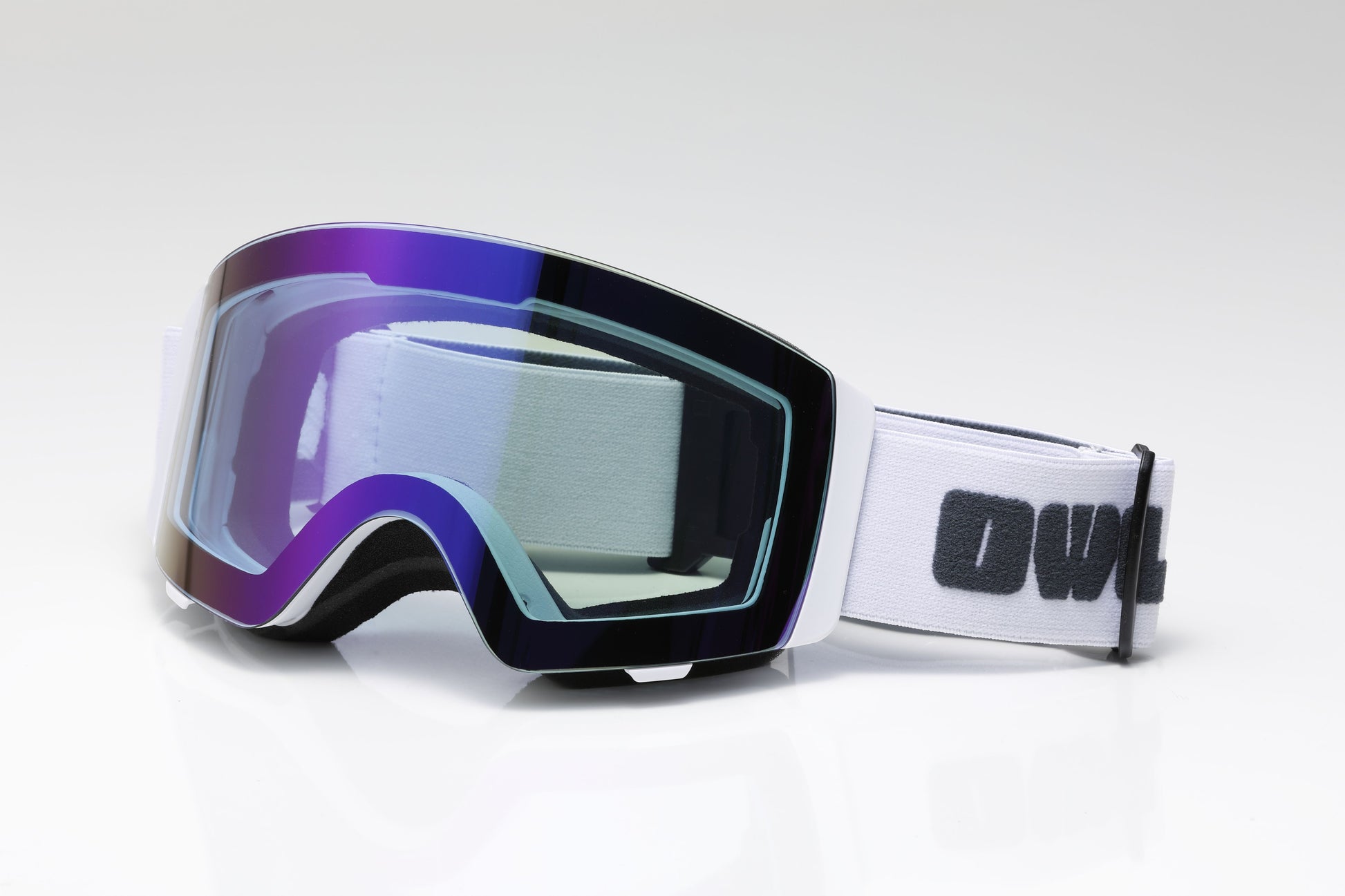 Flow Western Fit White Photochromic lens Purple