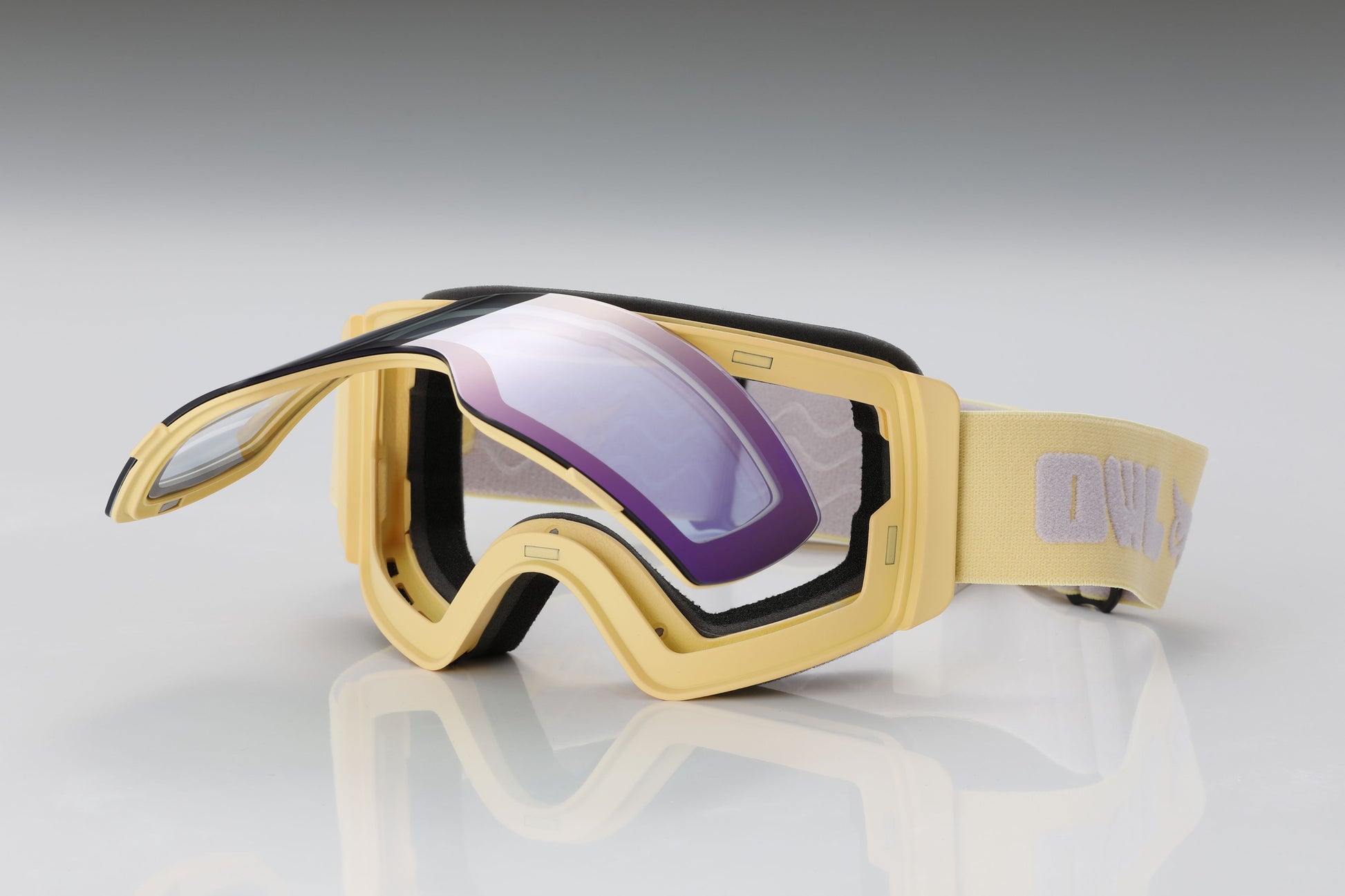 Flow Yellow Photochromic lens Purple