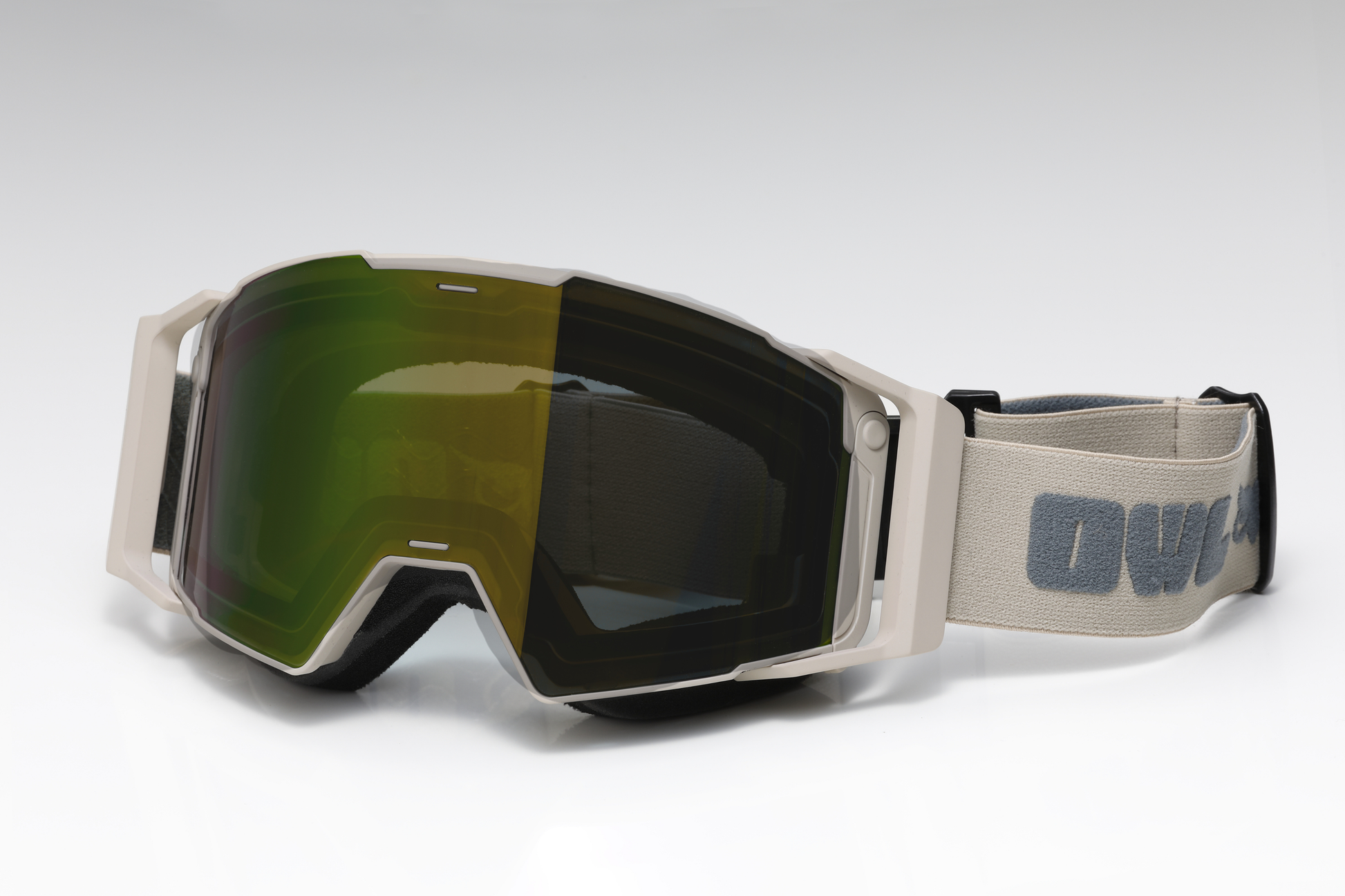 HEAT Beige Photochromic lens Gold