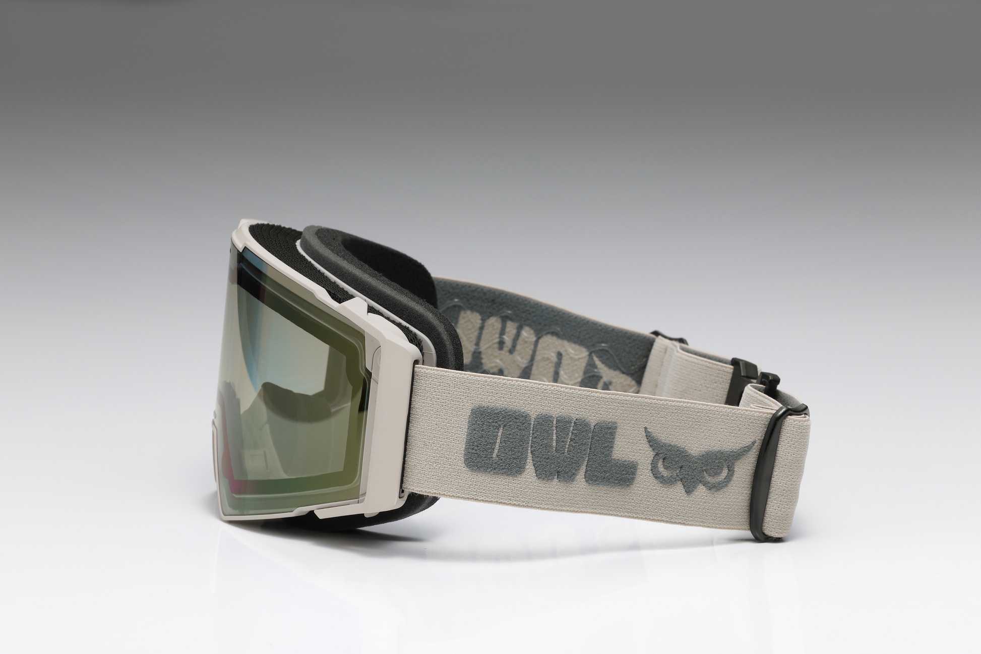 HEAT Beige Photochromic lens Gold