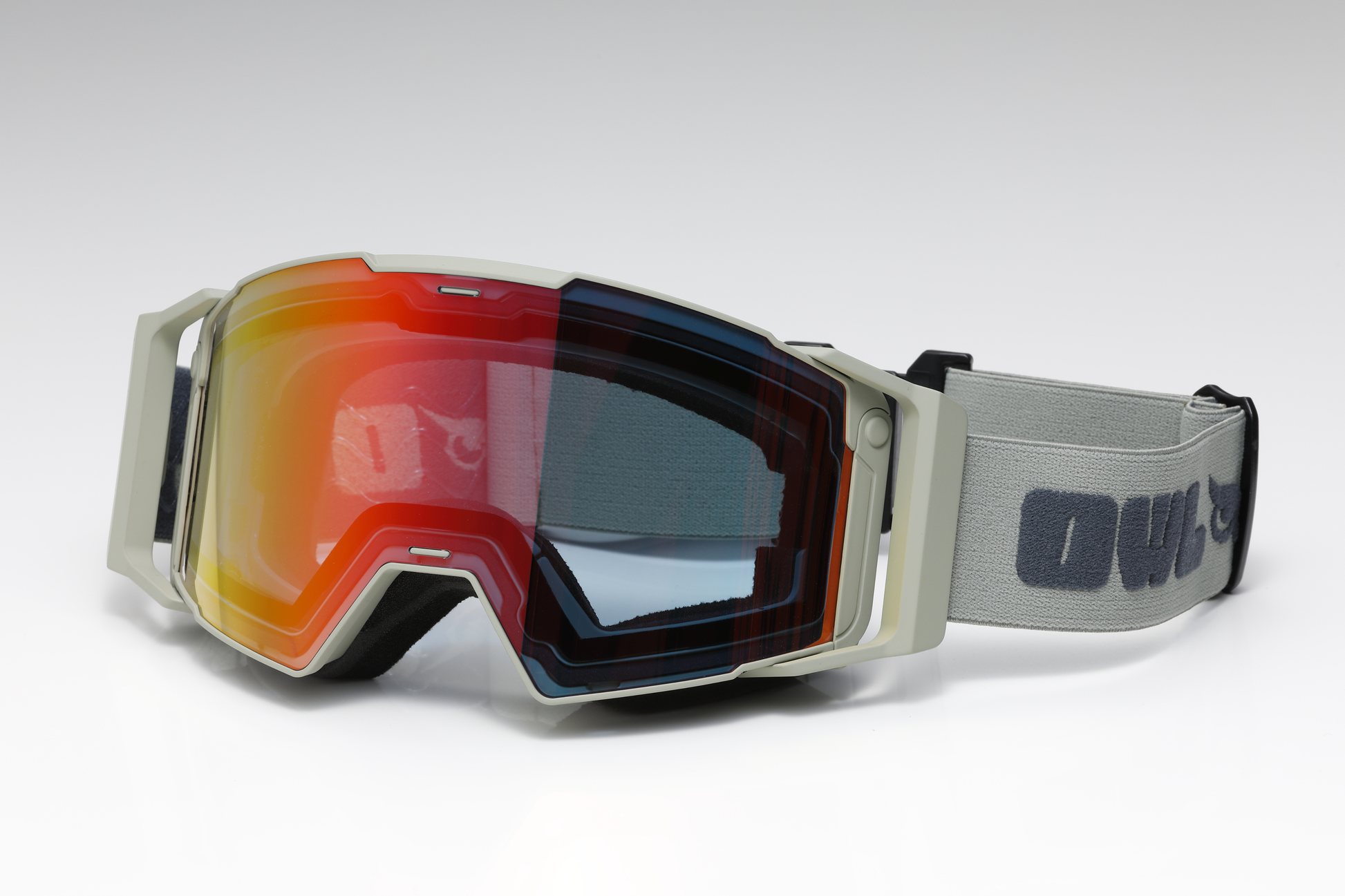 HEAT Light Gray Photochromic Red