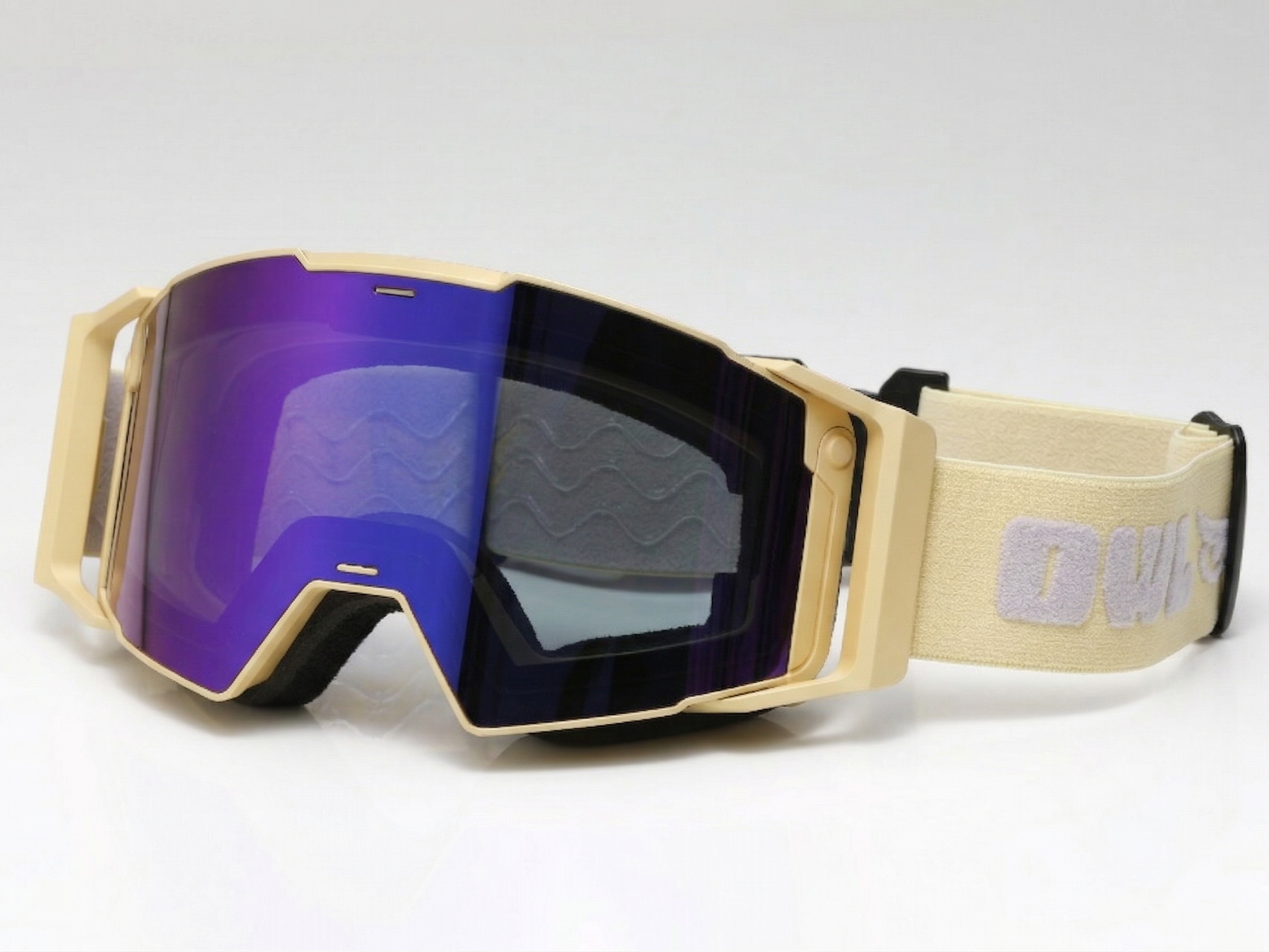 HEAT Yellow Photochromic lens Purple