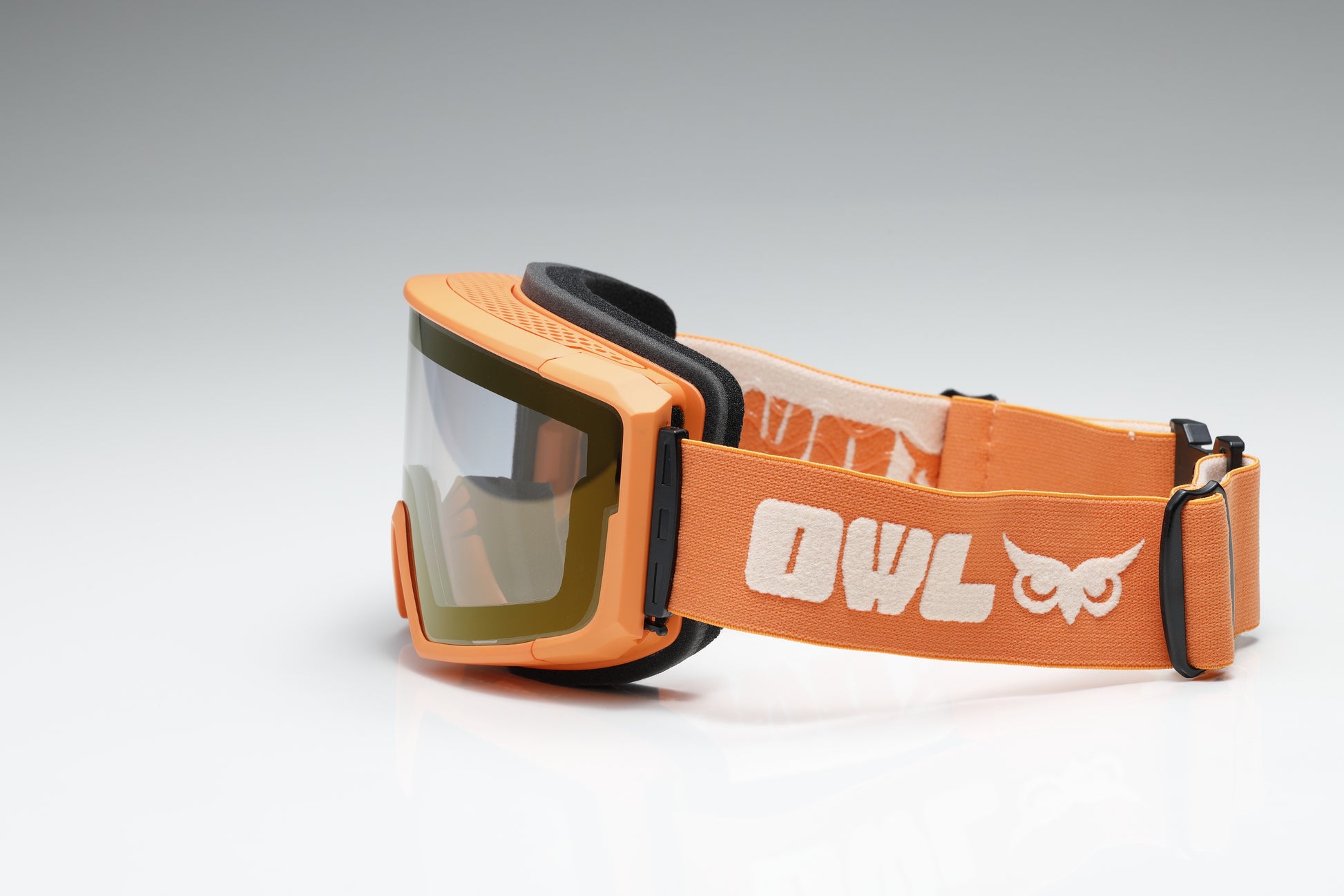 Aim Orange Photochromic lens Blue with Full Revo K Gold