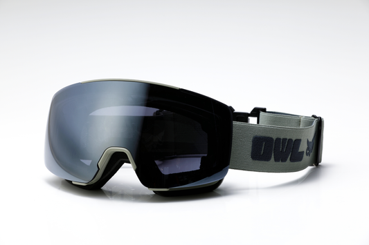 【Pre booking】Vent Light Gray Photochromic lens Silver