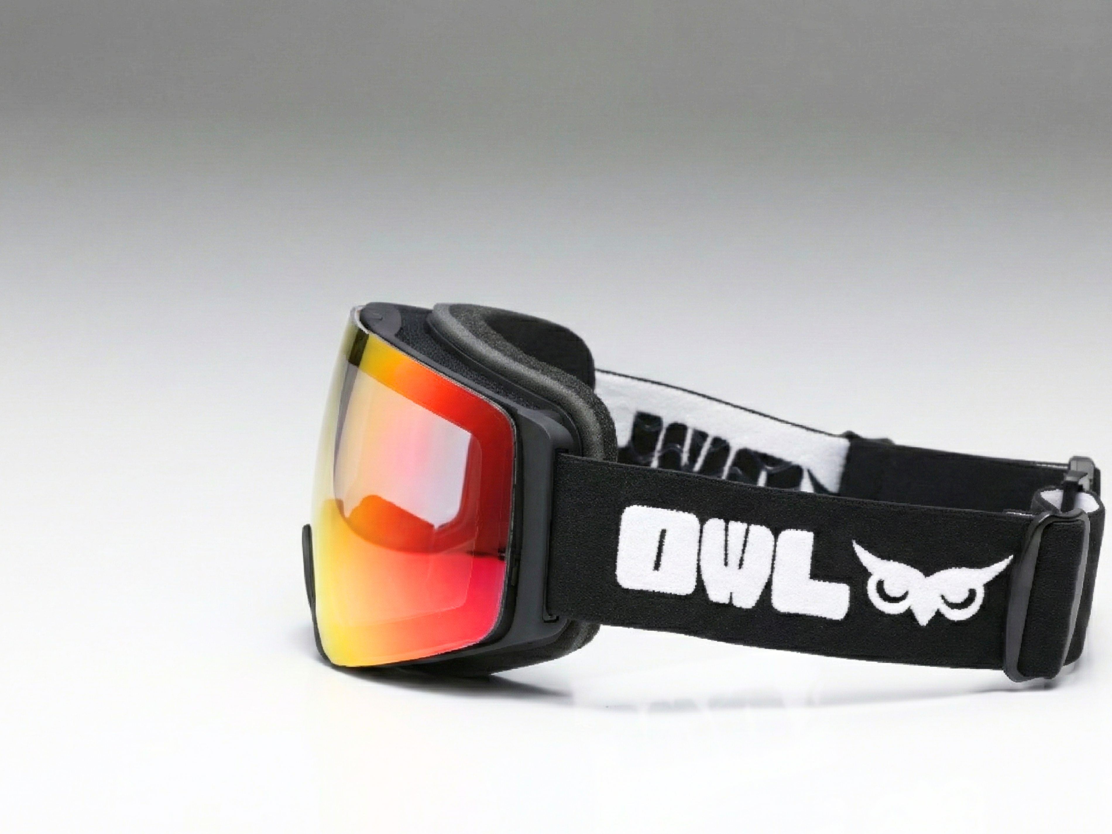 Vent Black Photochromic lens Red